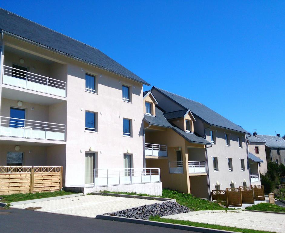 Aux Balcons Du Sancy Aparthotel Picherande Exterior photo