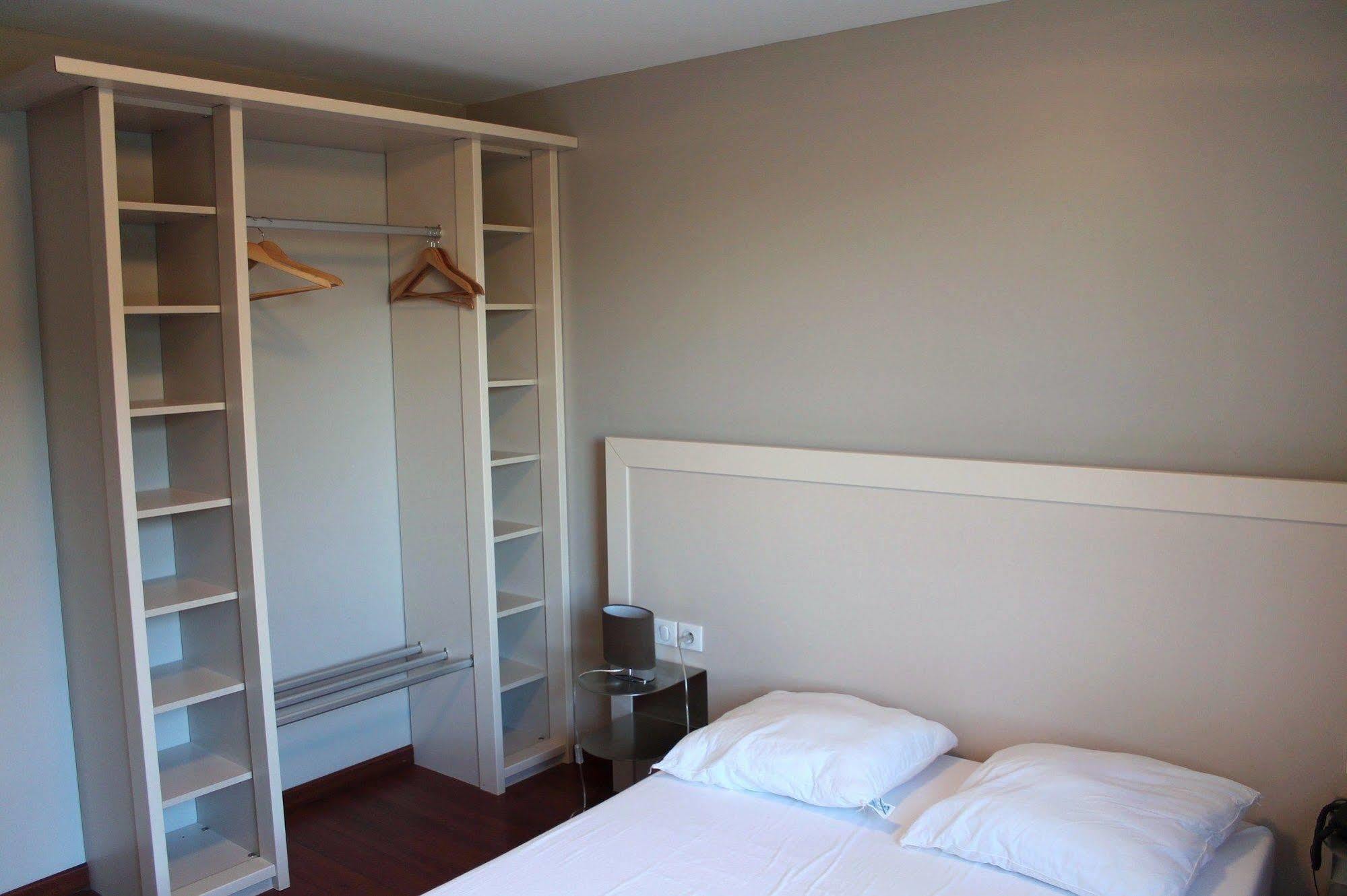 Aux Balcons Du Sancy Aparthotel Picherande Exterior photo