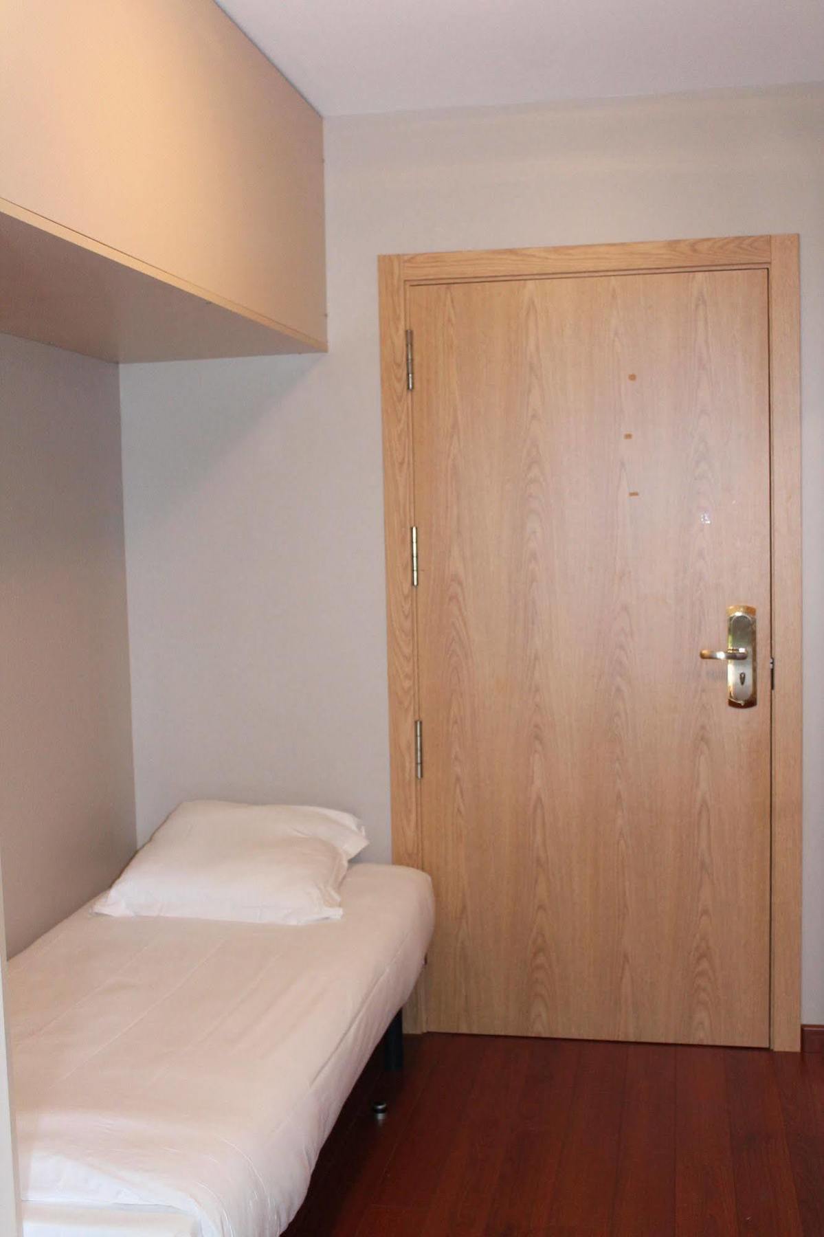 Aux Balcons Du Sancy Aparthotel Picherande Exterior photo